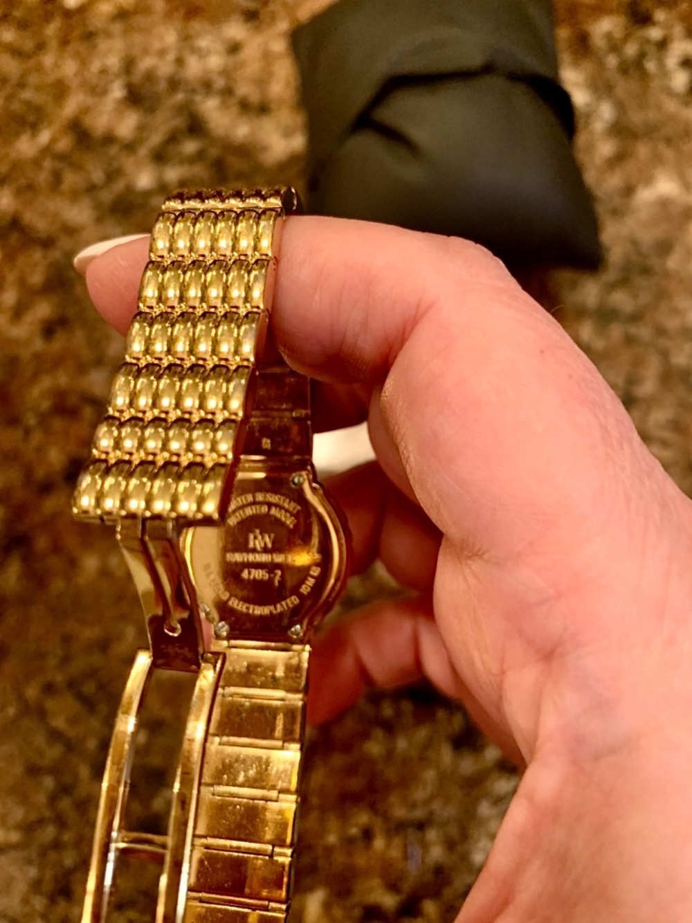 Watch - Picture 2 of 3